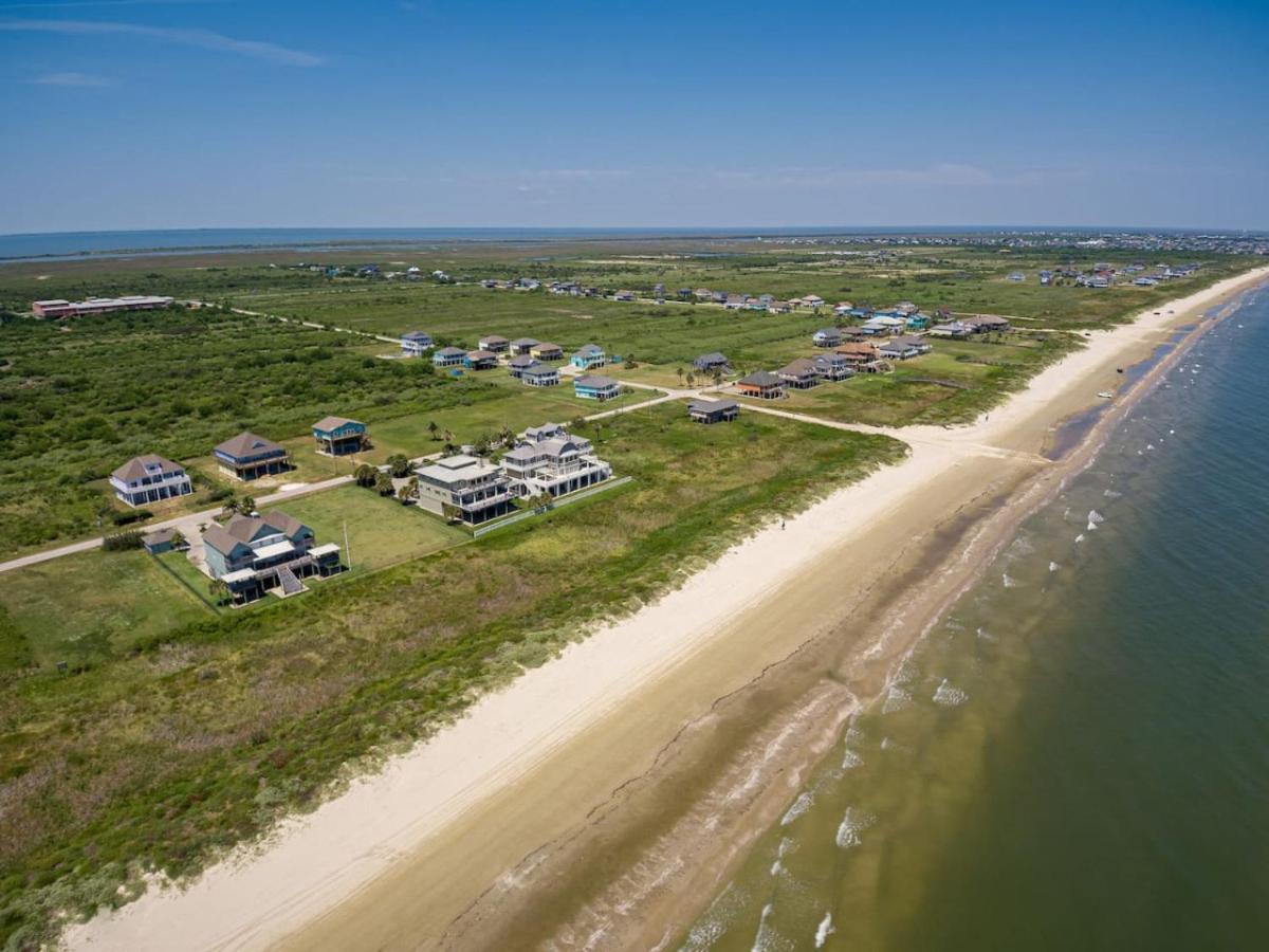 Seas The Day! 4Br Retreat, Hot Tub, Game Room, Firepit & Gulf Views Port Bolivar Esterno foto